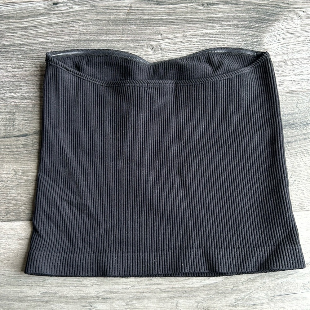 Dynamite Ribbed Tube Top - Picture 2 of 3